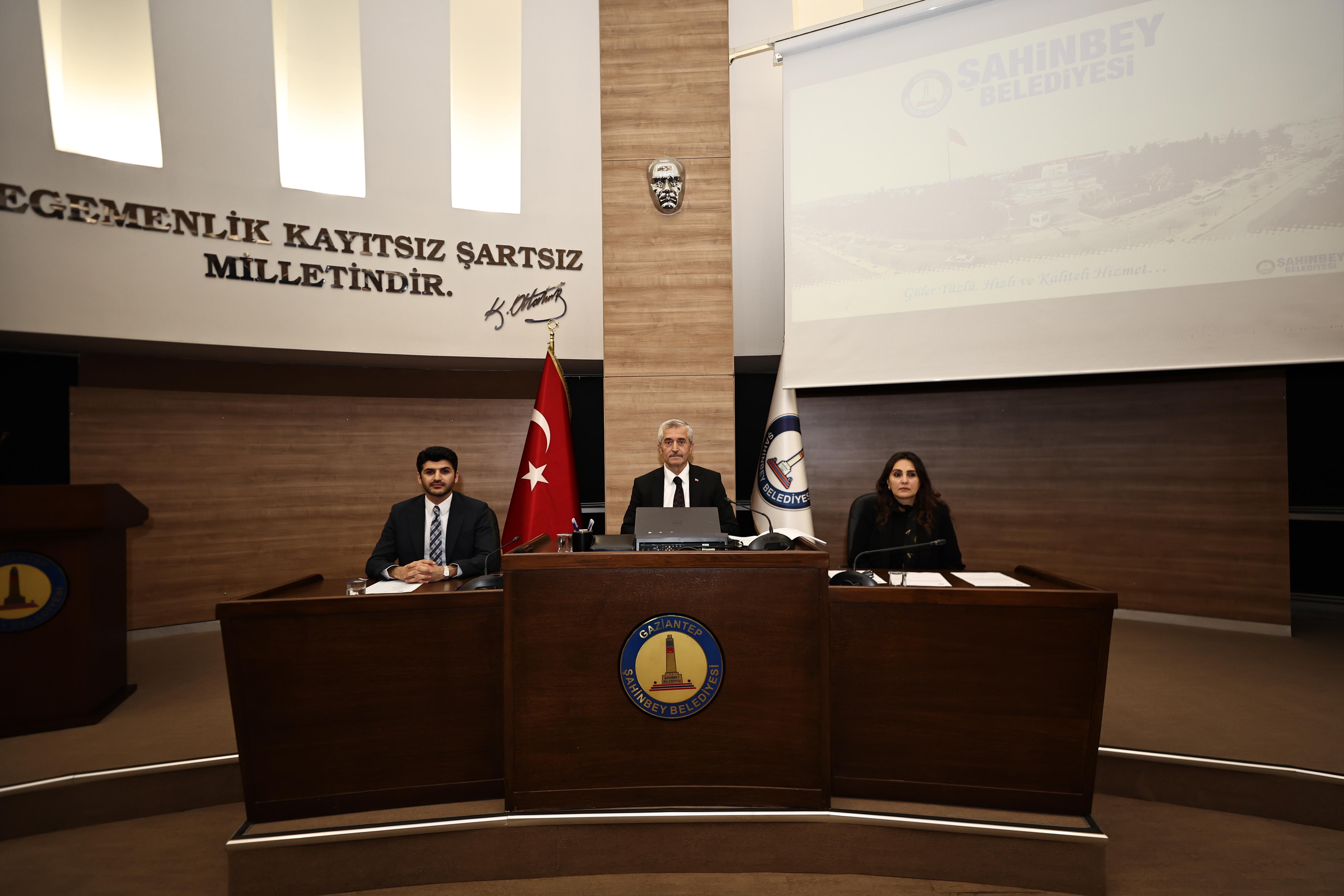 Yeni Yln lk Meclis Toplants Yapld