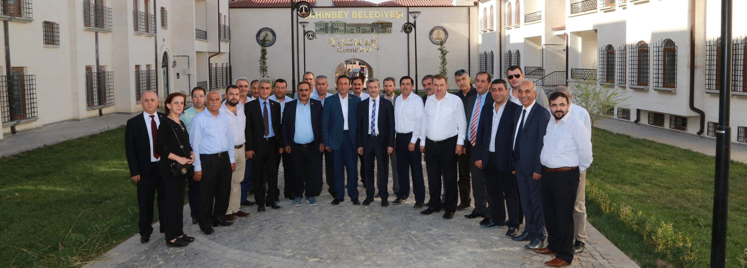 Meclis �yeleri �ahinbey�i Gezdi