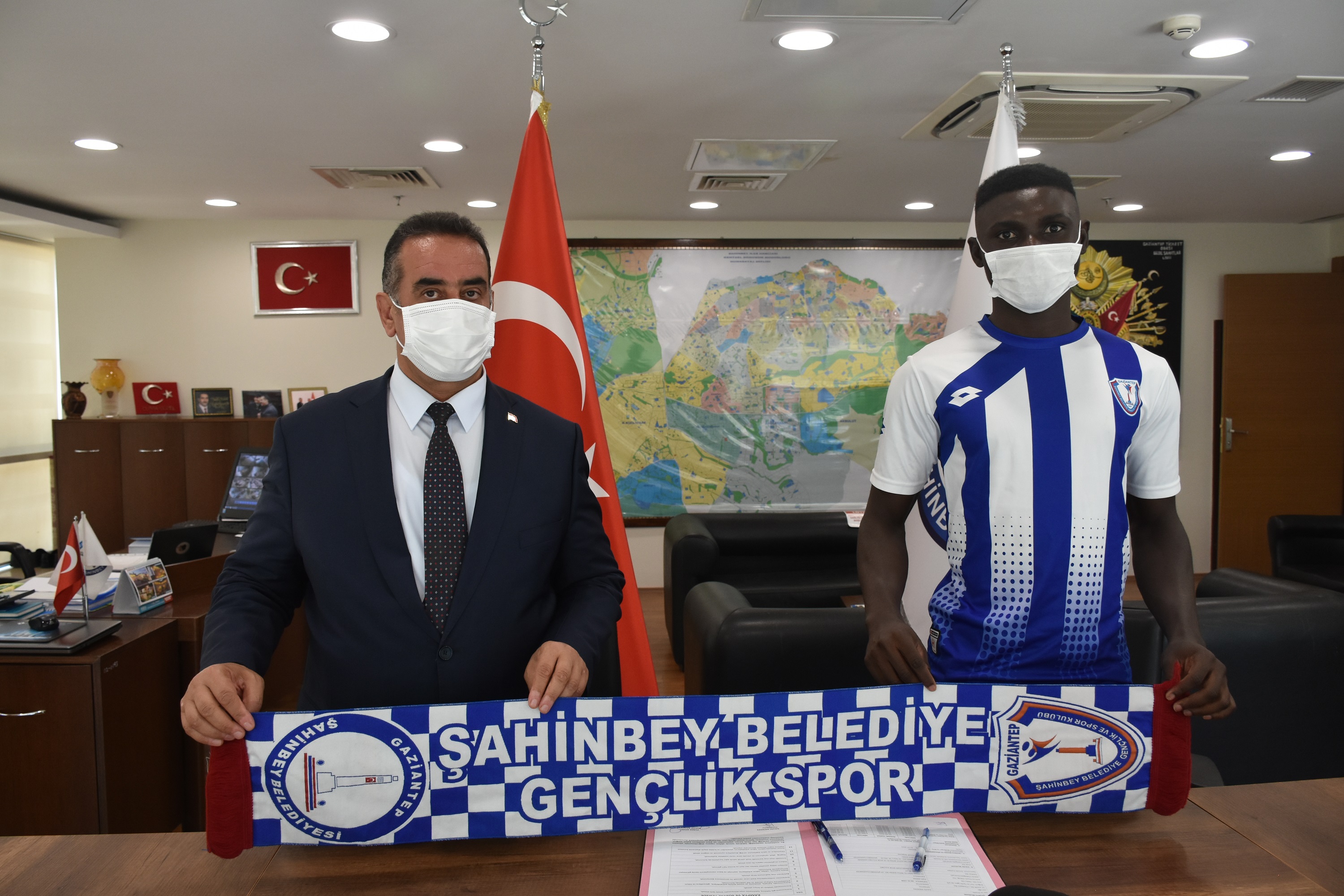 ahinbeye Ho Geldin Mendes