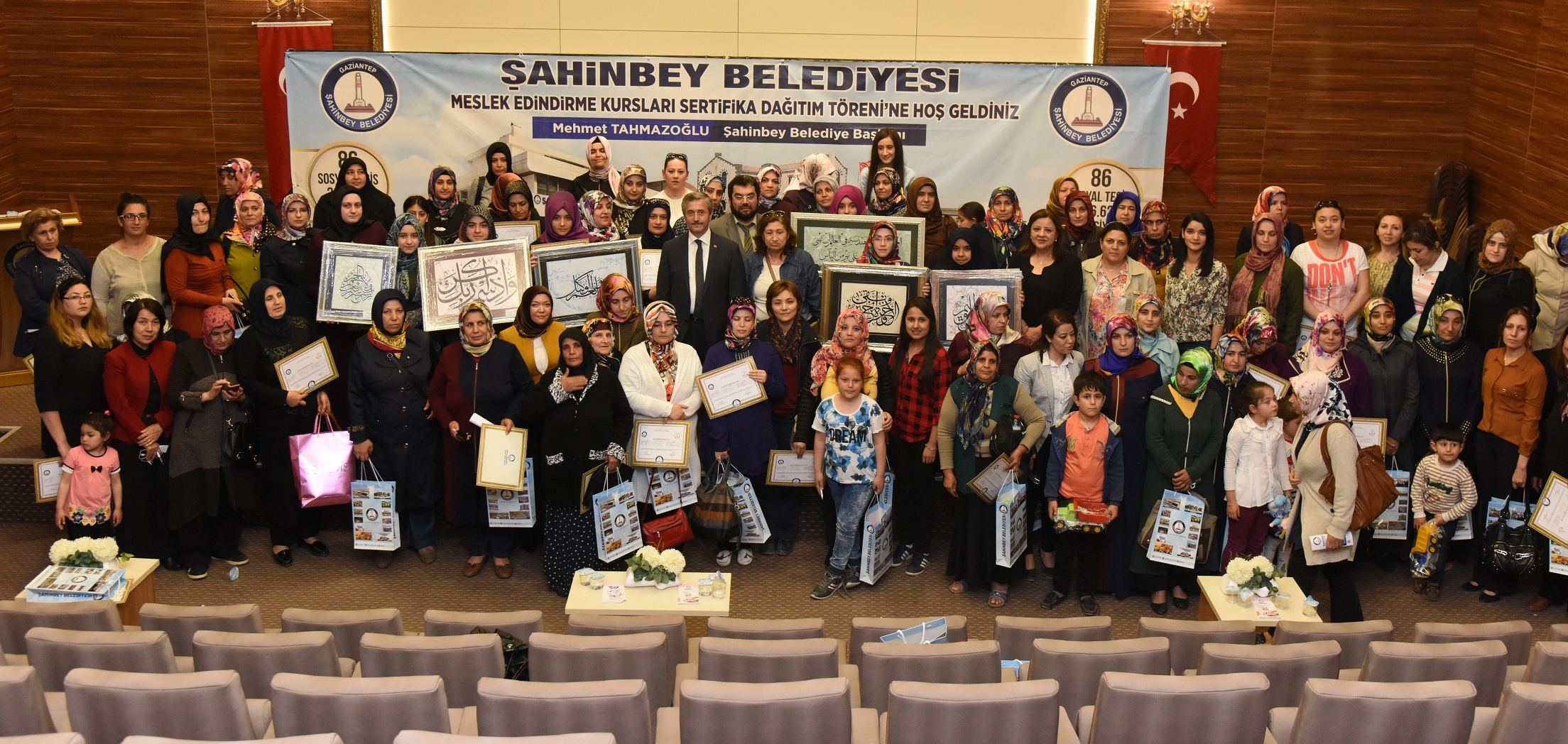 198 Kursiyer Meslek Sahibi Oldu