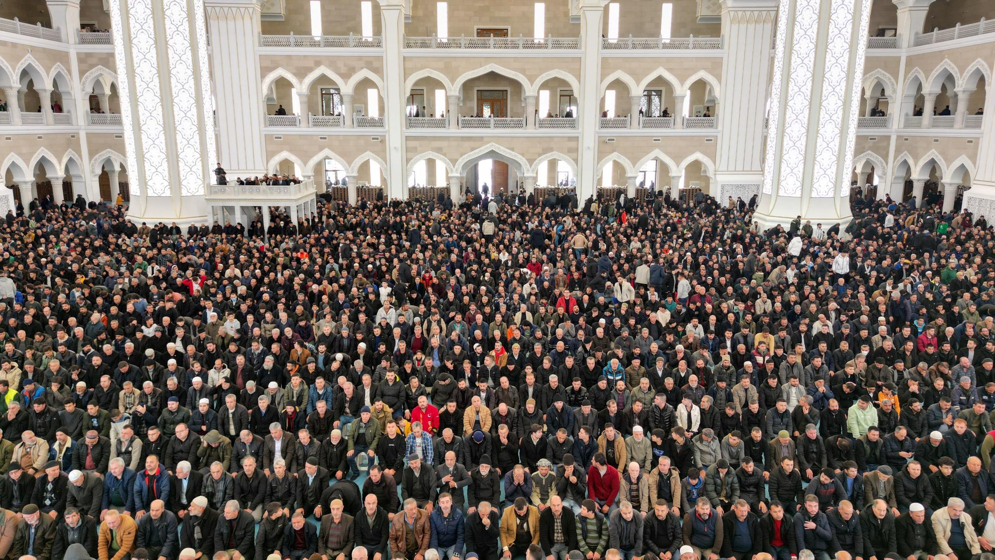 ahinbey Millet Camii lk Cuma Namaznda Doldu Tat
