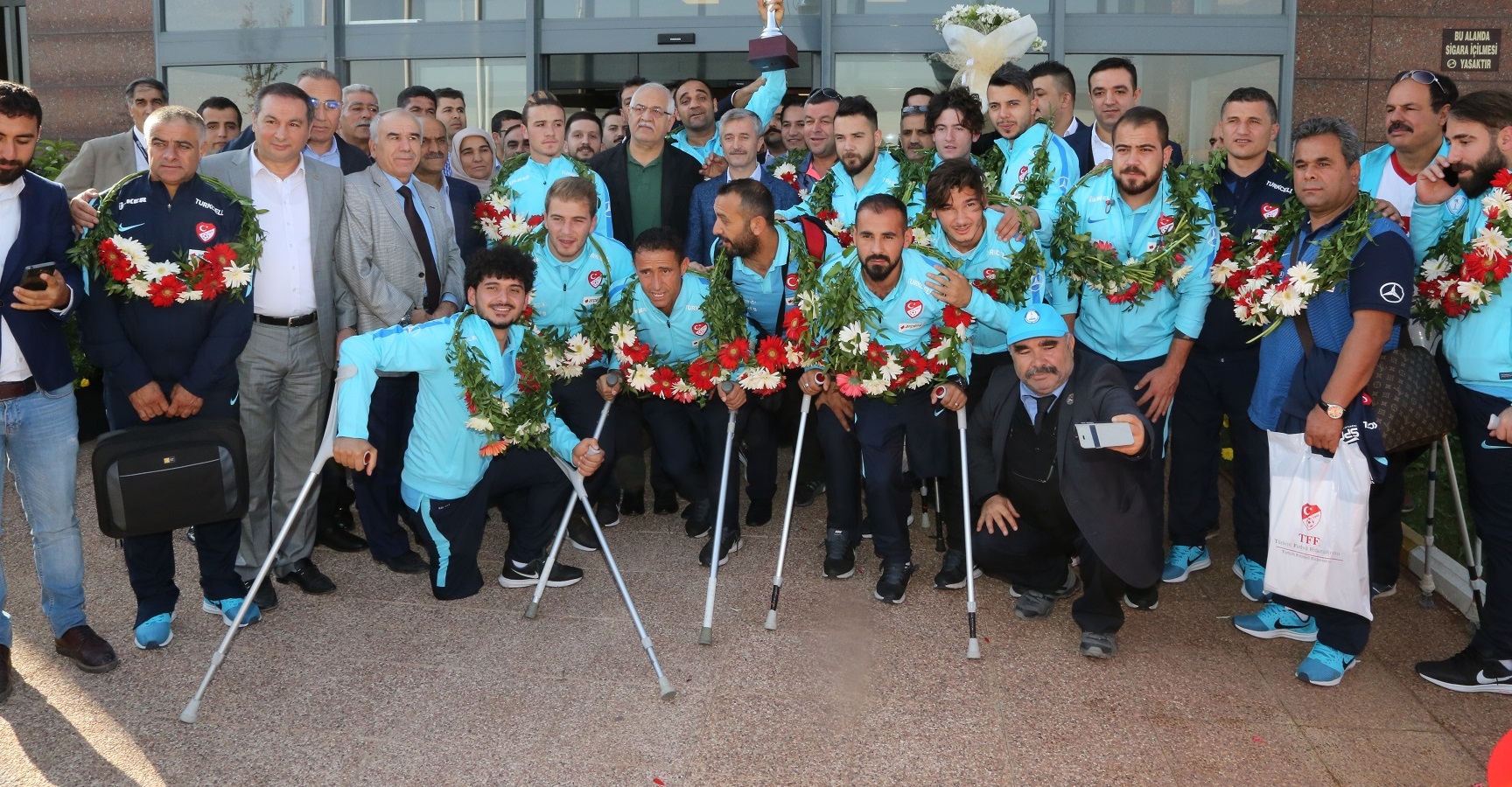 ahinbeynden Ampute Milli Takmna  480 Cumhuriyet Altn