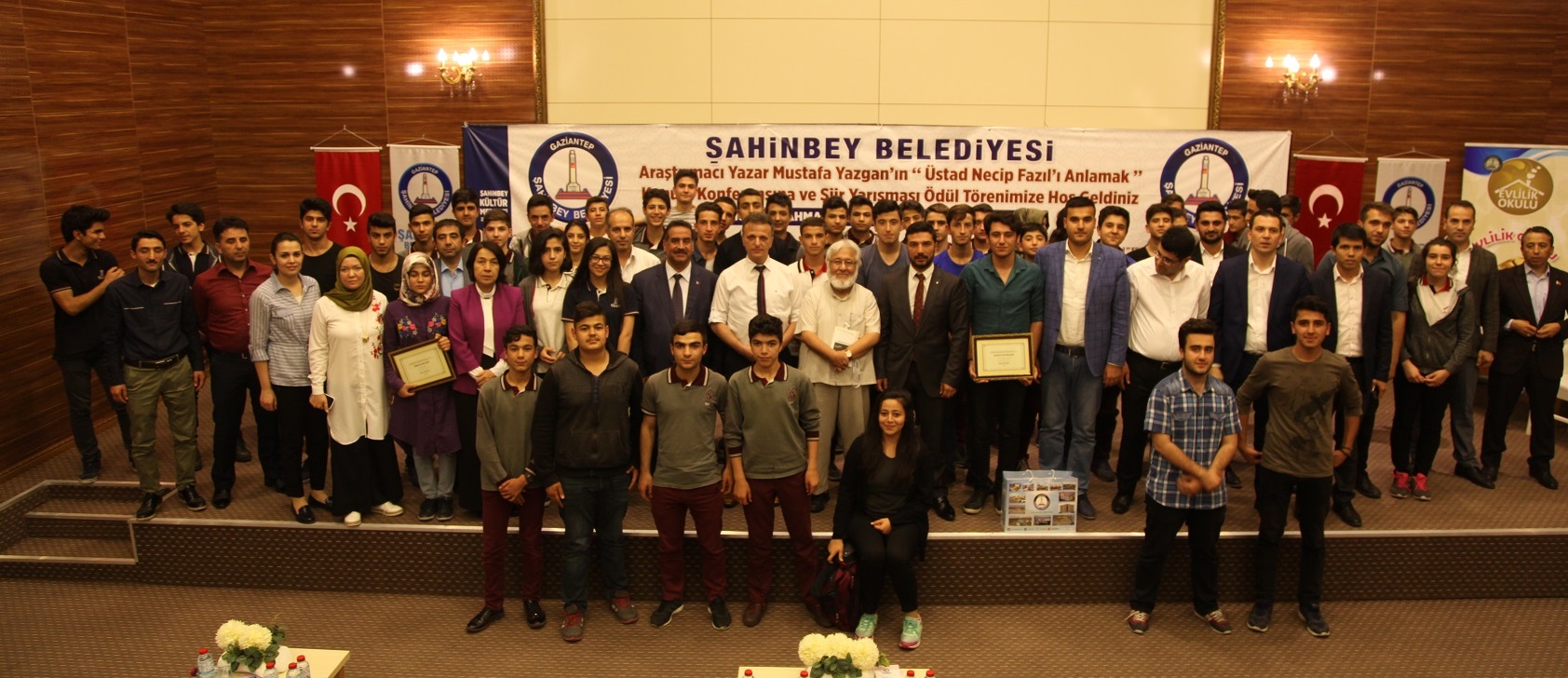 Necip Fazl Ksakrek iirlerini En Gzel Okumak in Yartlar