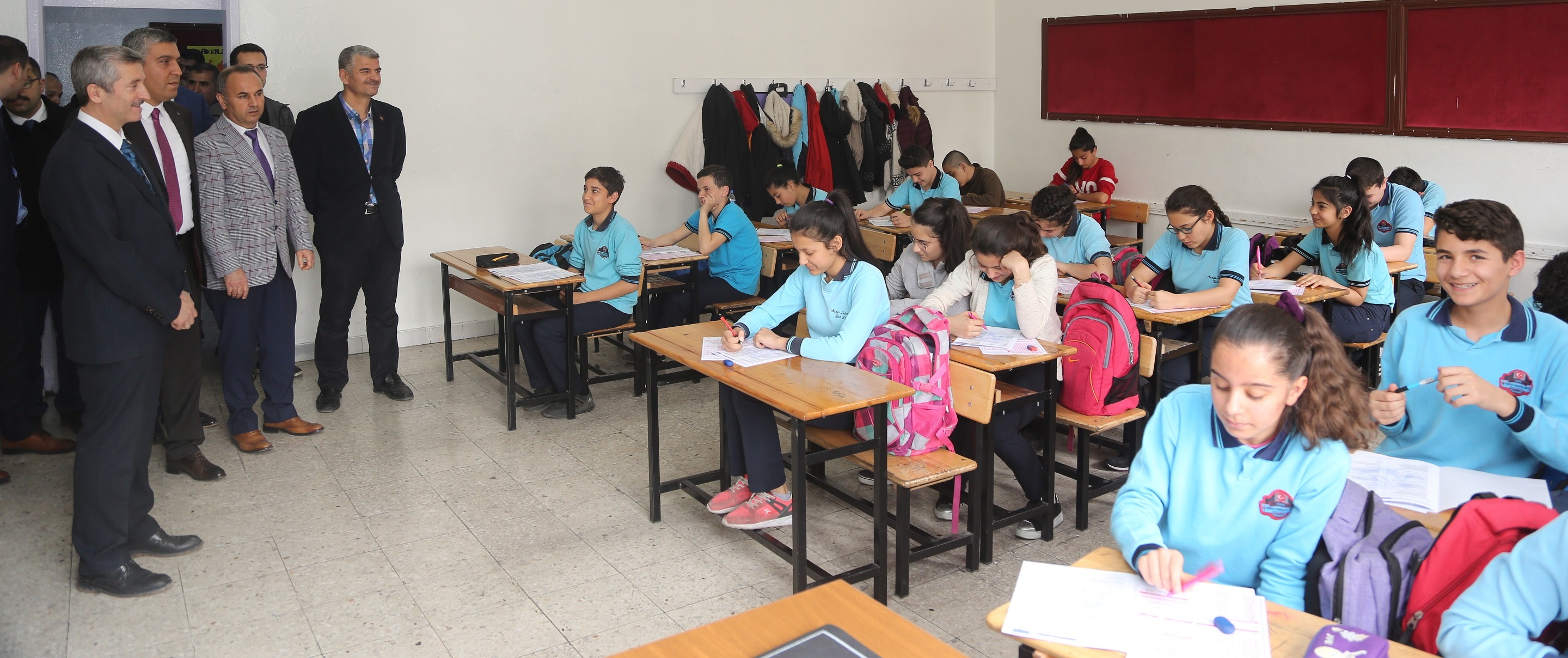 Ba�kan�m�z: "Siz Kitap Okuyun Biz �d�llendirelim"