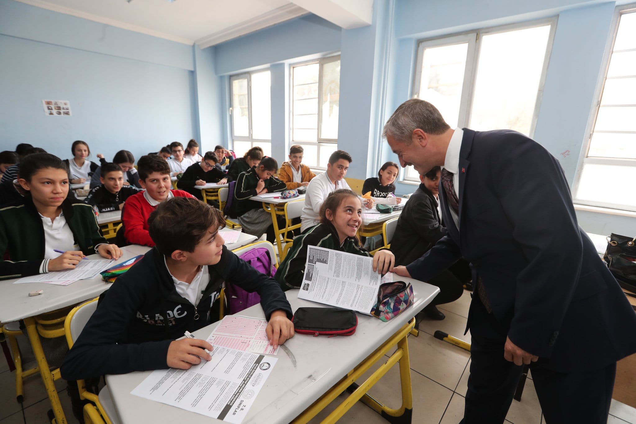 Baarnn Yolu Belediyemizin Genlik Merkezlerinden Geiyor 
