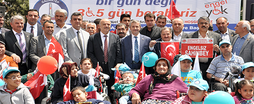 ahinbeyden Engelli Vatandalara Tekerlekli Sandalye