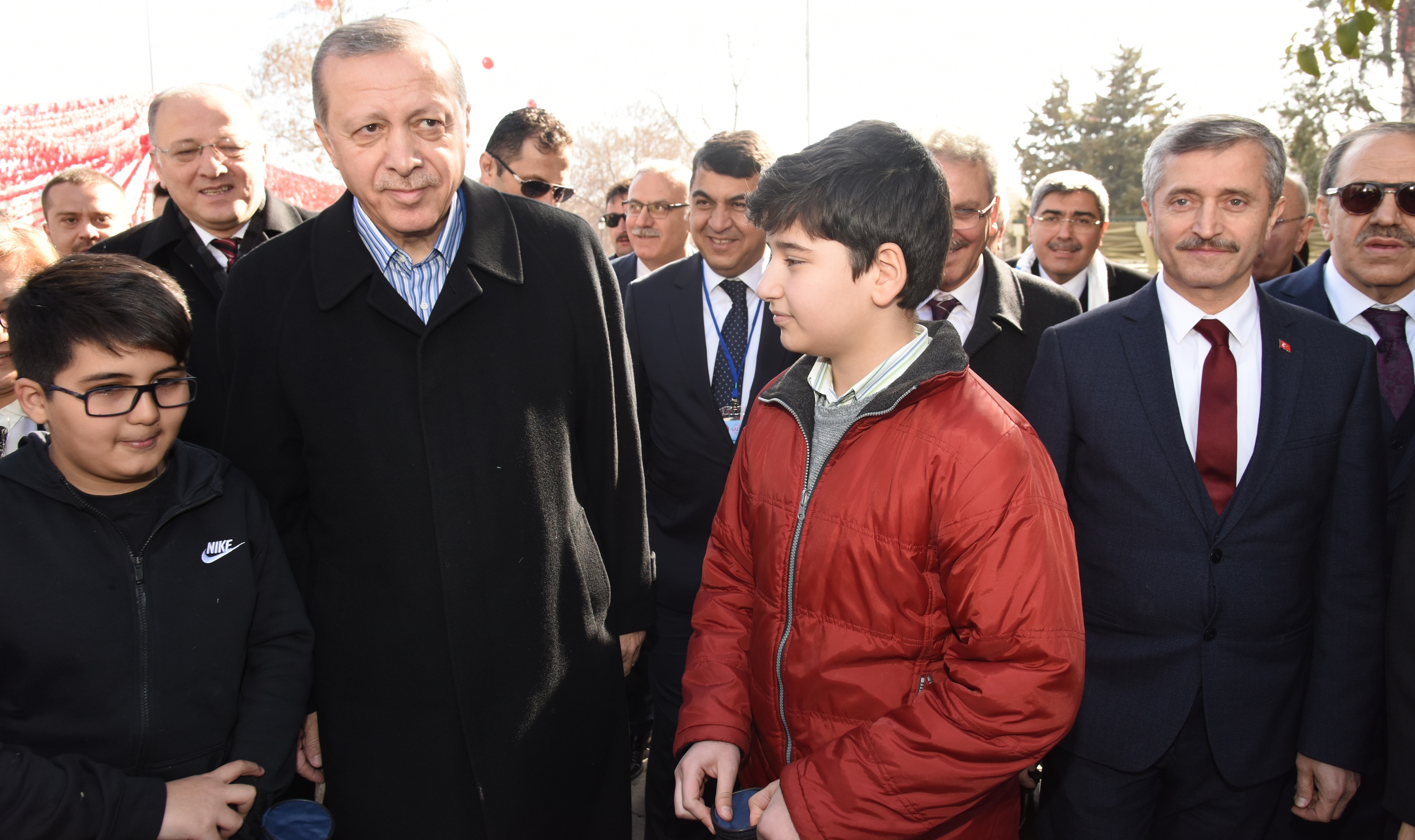 Cumhurba�kan�m�zdan Projelerimize �vg�