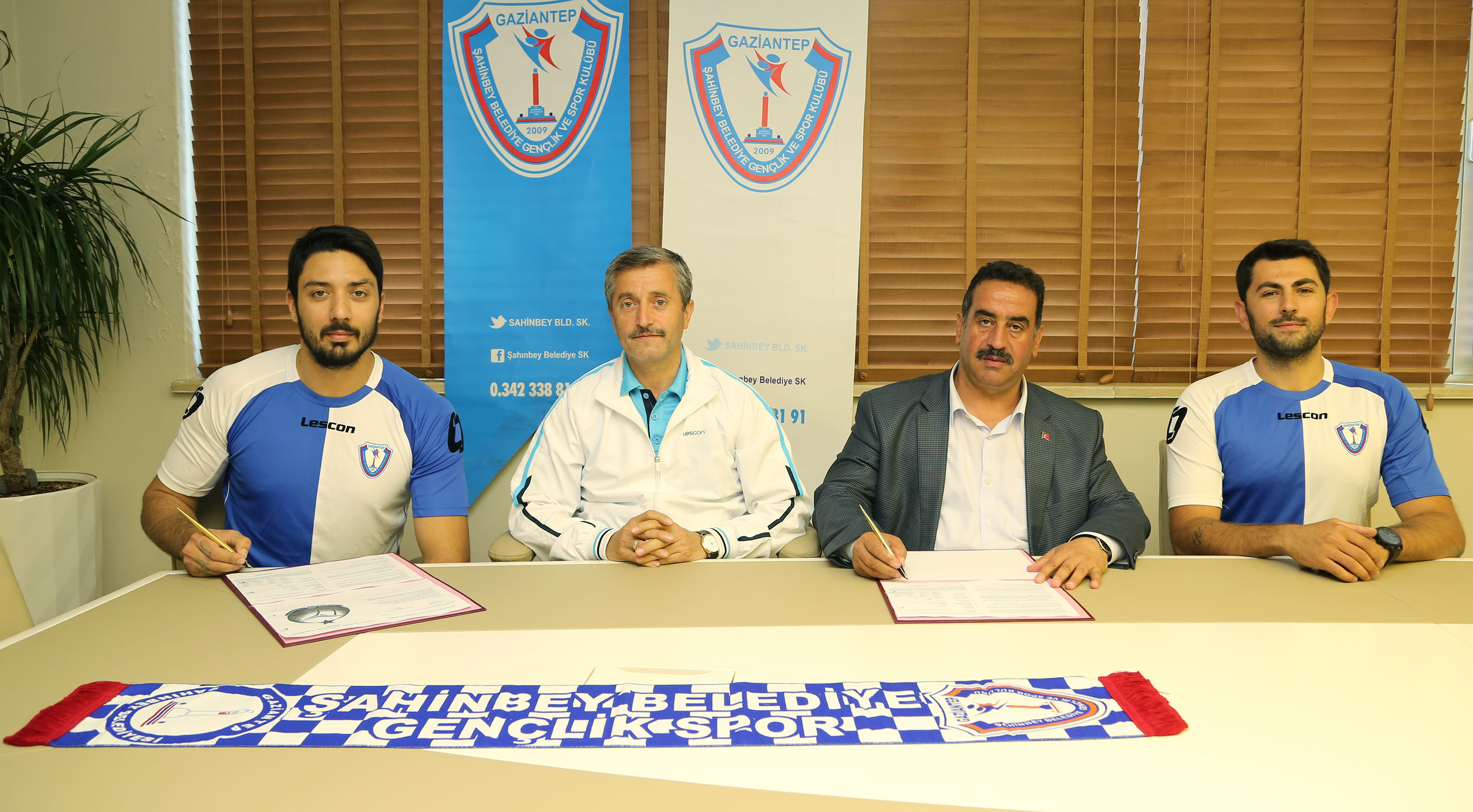 ahinbey Transferde Hz Kesmiyor