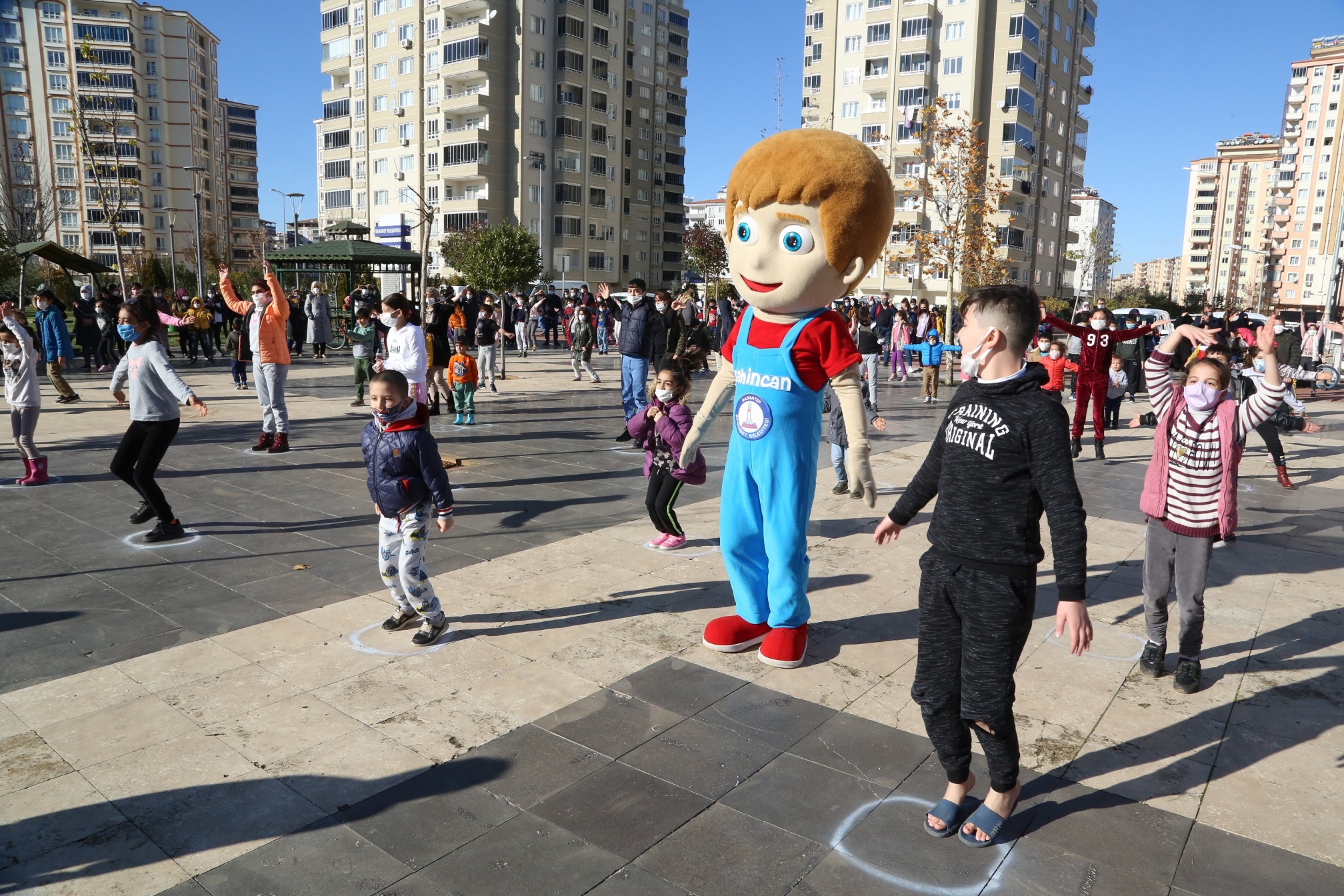Belediyemiz Spor Etkinlii le ocuklara Ve Vatandalara Moral Verdi