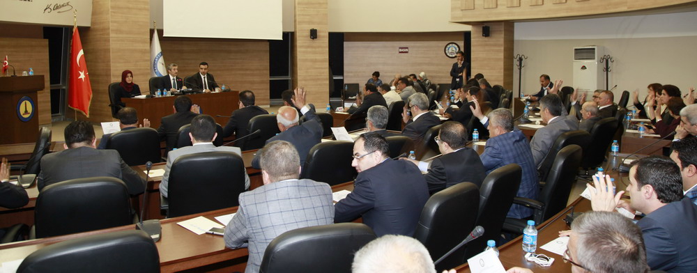 Bakan Tahmazolu, 30 Yeni Mahallede Kilitta Tamamland