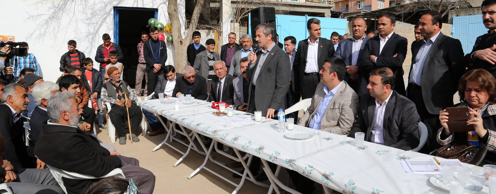 Mahalle Olan Kylerde Bakan Tahmazoluna Tam Destek