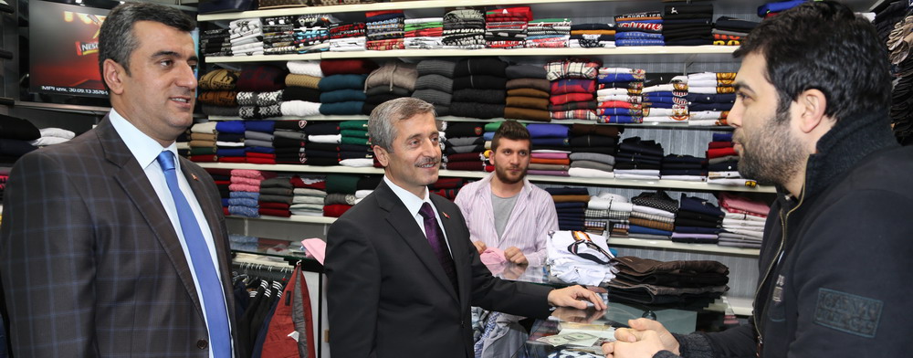 Bakan Tahmazolu Turistik ar Esnafn Ziyaret Etti