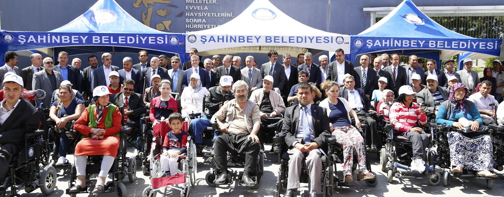 ahinbey Belediyesinden 881 Engelli Vatandaa Akl ve Manuel Ara 