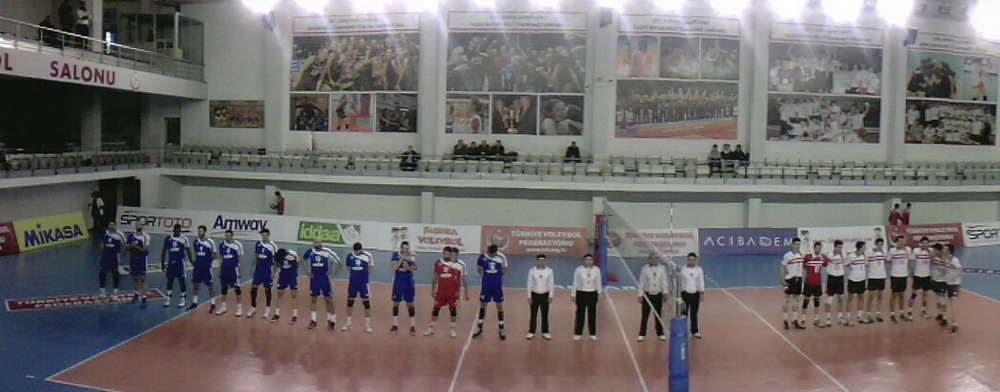 ahinbey Voleybol Takm Puann 47ye kard