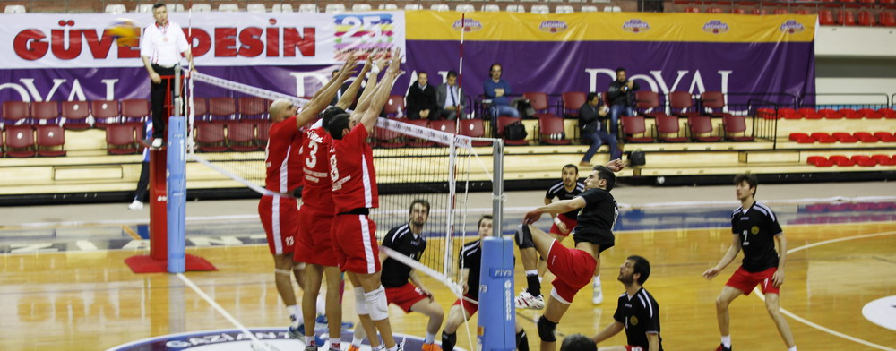 ahinbey Belediye Voleybol Takm B Grubunda ampiyon Oldu