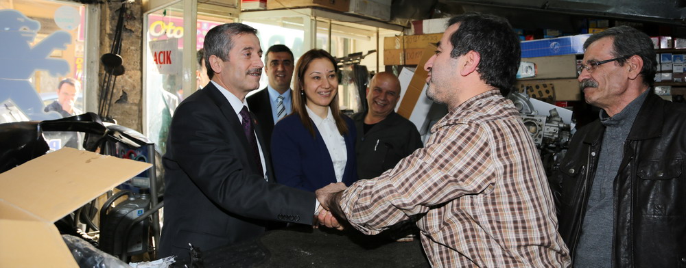 Bakan Tahmazolu, 2 Ay inde Tamircilerimizi Yeni Sanayiye Tayacaz