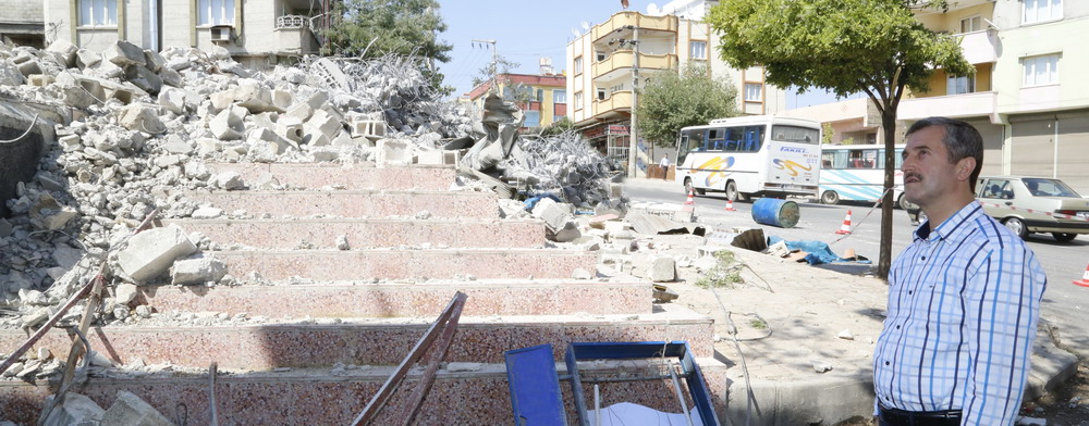 zdemirbey Caddesinin Devam Dutlua Kadar 6 eritli Oluyor