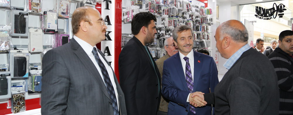 Bakan Tahmazolu, Halkmz ve Ekibimizle Birlikte alyoruz