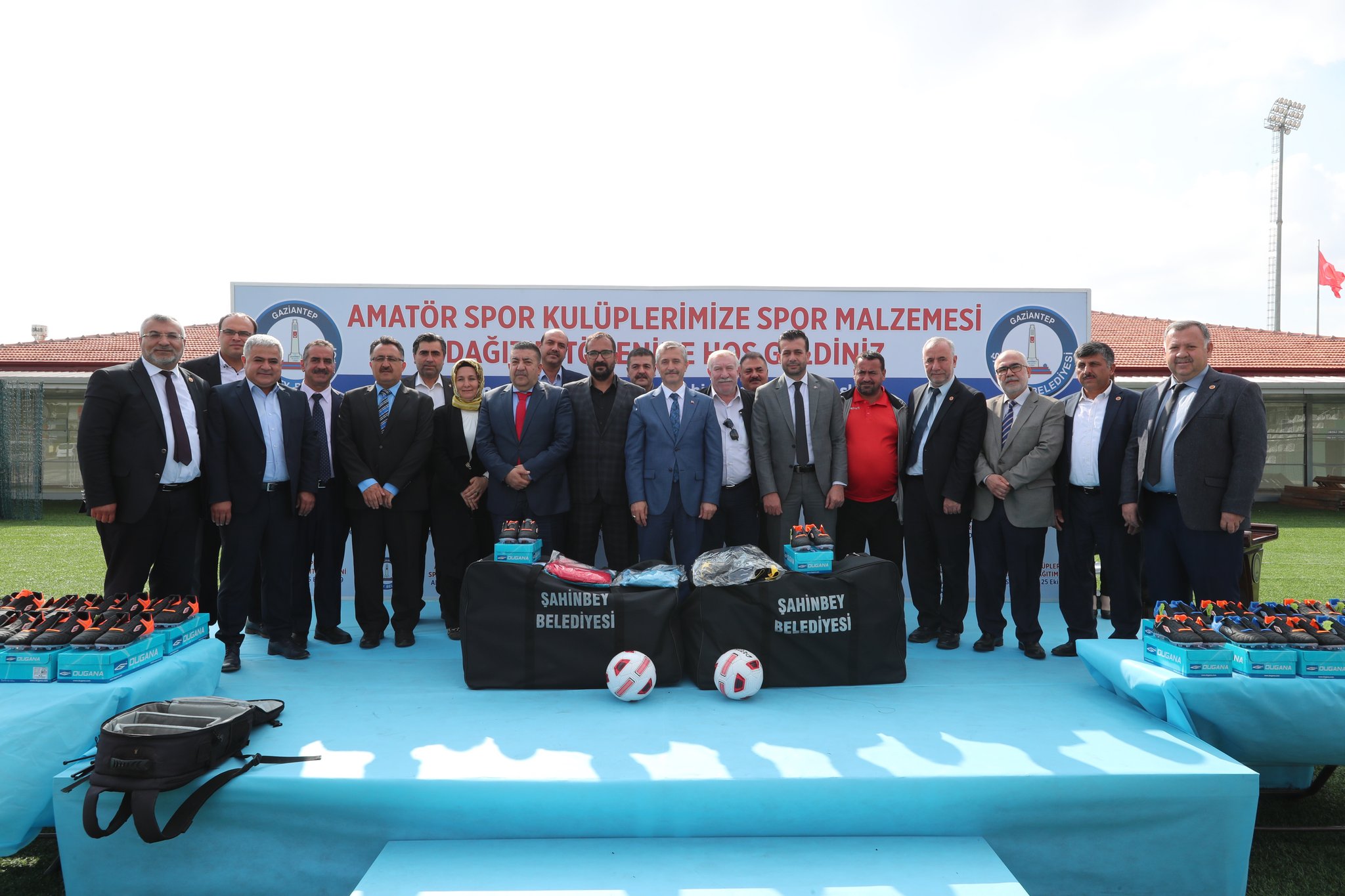 ahinbey Belediyesinden Amatr Takmlara Destek