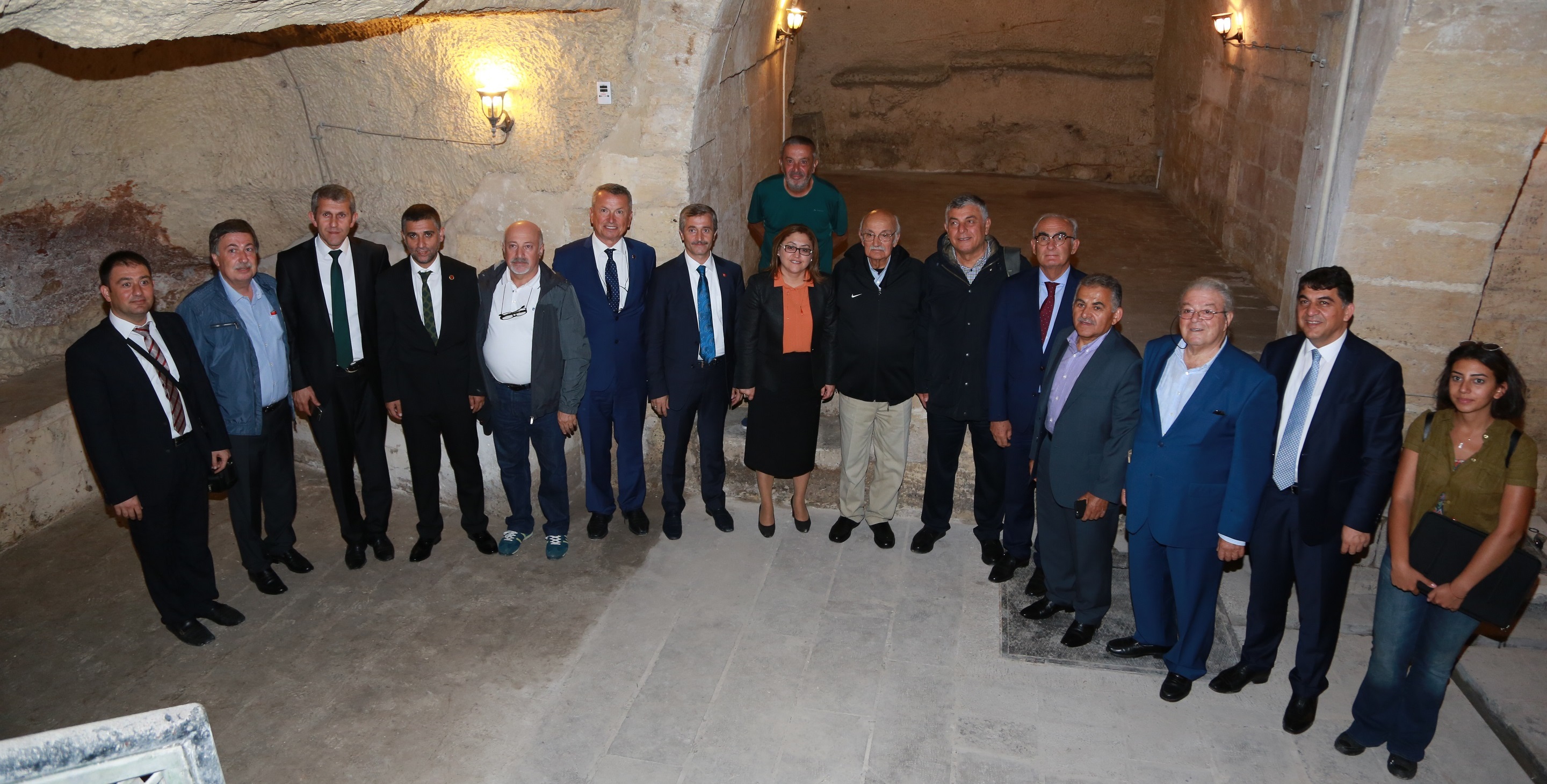 ahinbeye Hayran Kaldlar