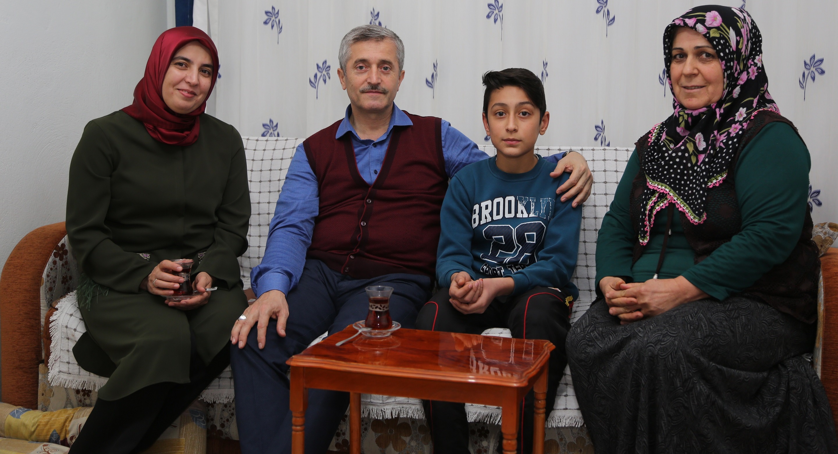 Bakan Tahmazolu Aile Ziyaretlerini Srdryor