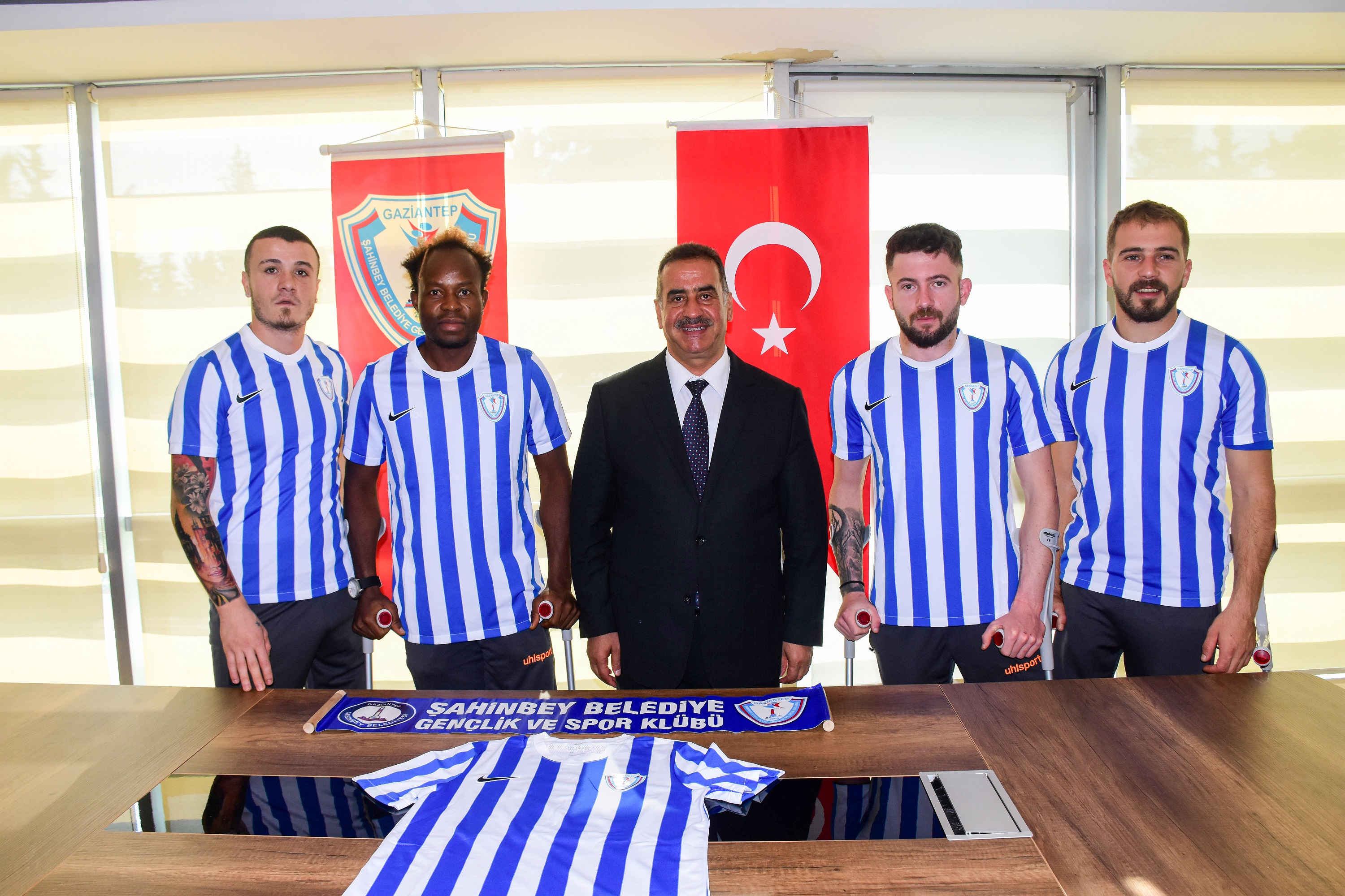ahinbey Ampute Futbol Takmmz Kadrosunu Glendirdi