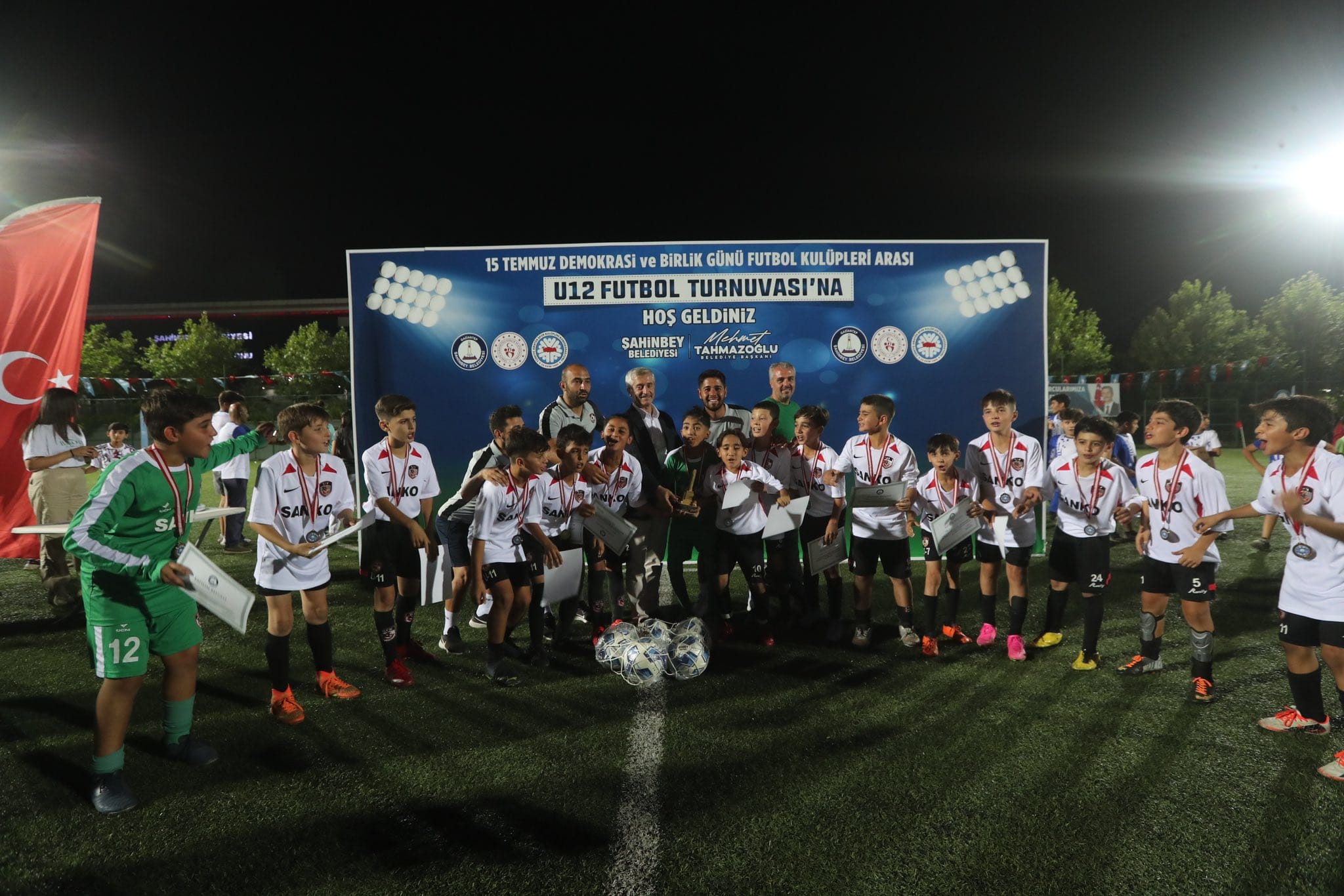 Gelecein Futbolcular ahinbeyde Boy Gsterdi