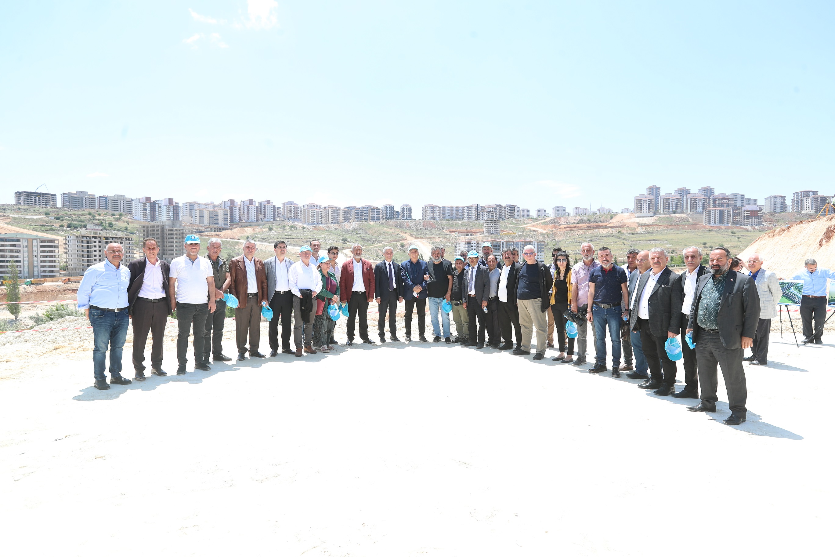 Bakanmz Basn Mensuplaryla Kprl Kavak almasn nceledi