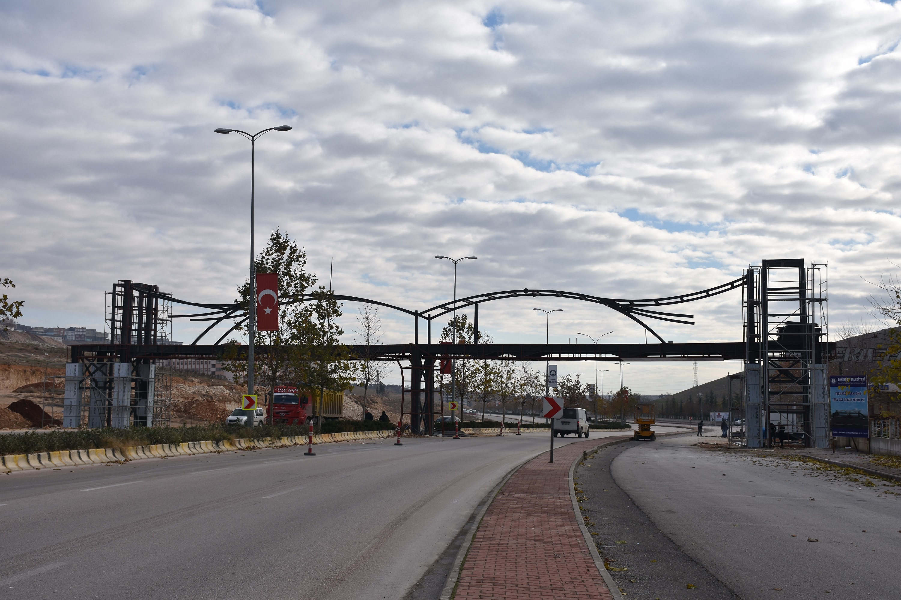 Belediyemizden Yeilvadiye st Geit