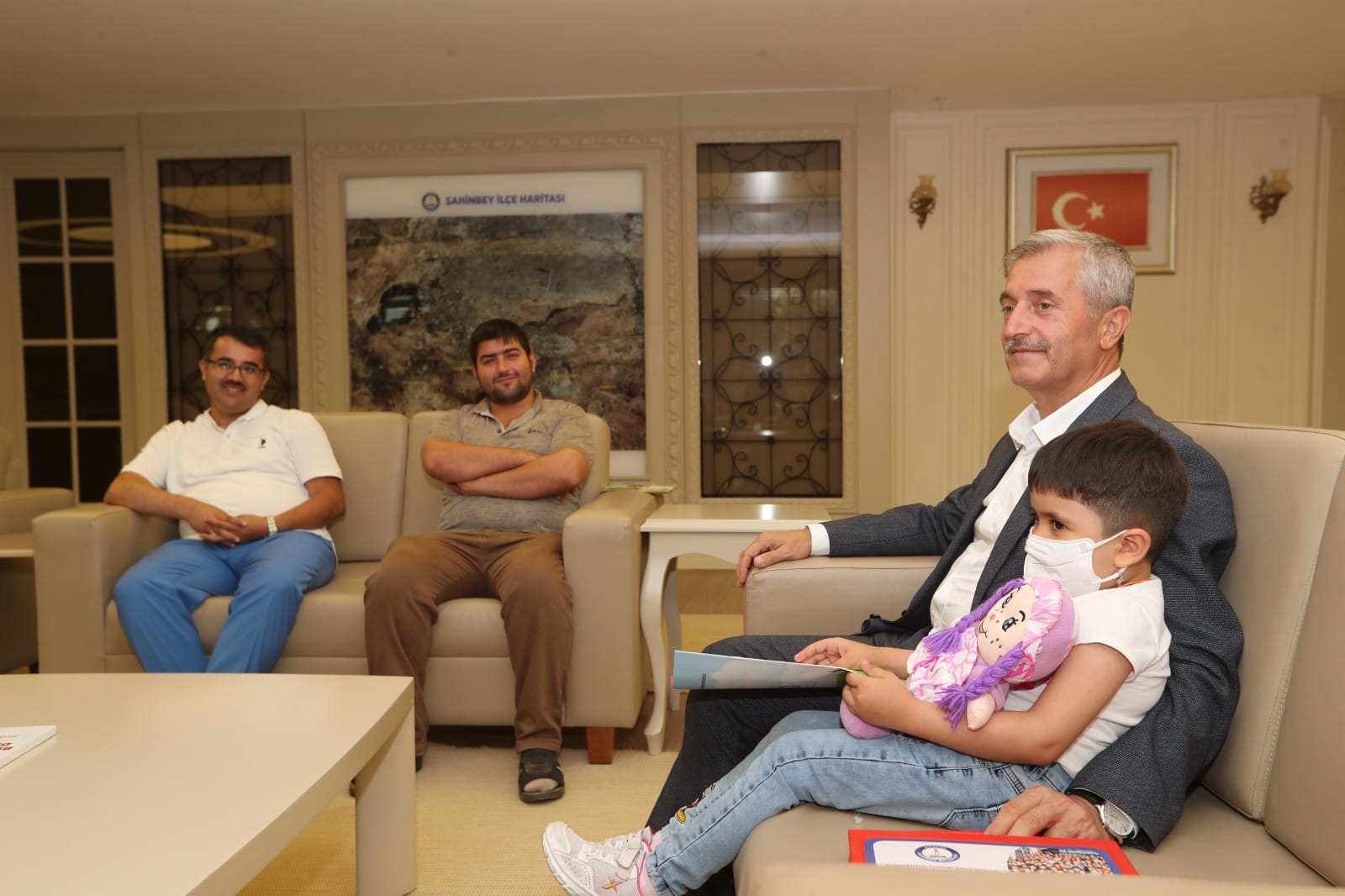 Bakanmz, Her Zaman Vatandan Yannda