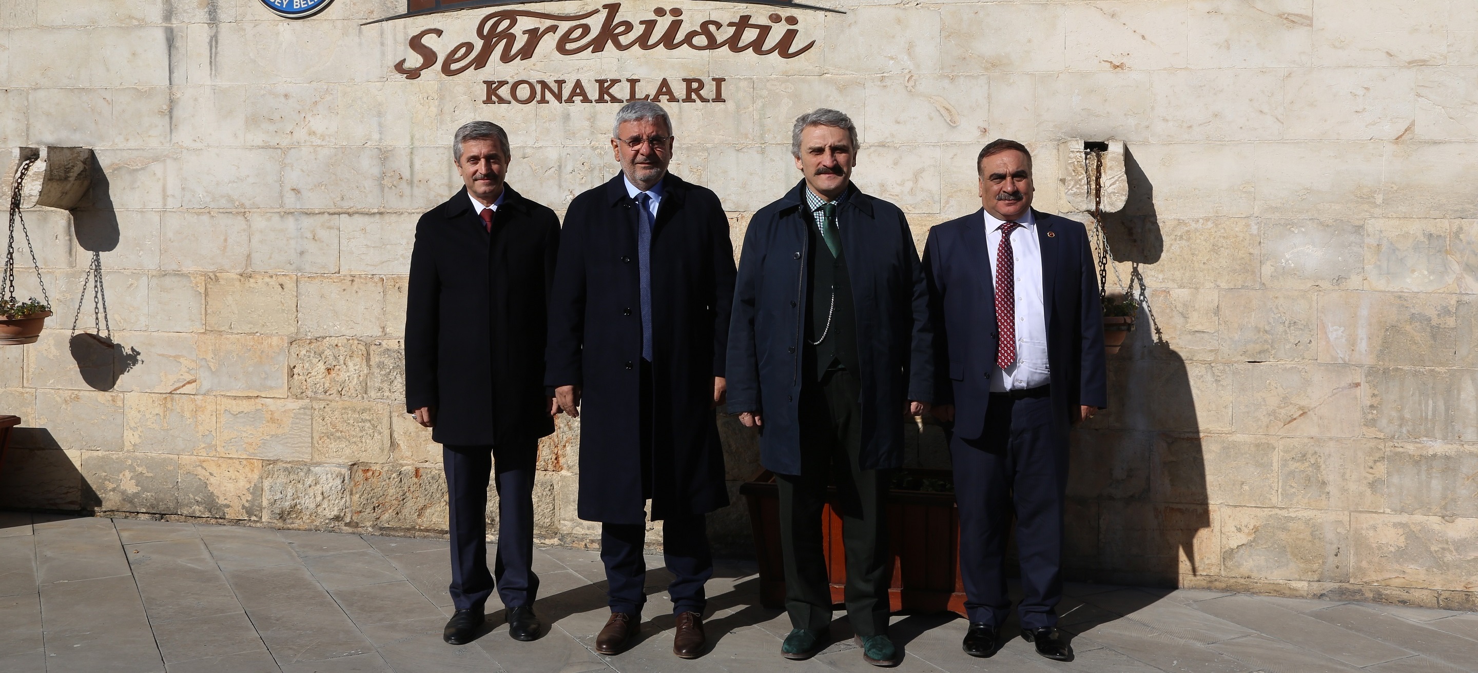 Tarihe Hayat Veriyoruz