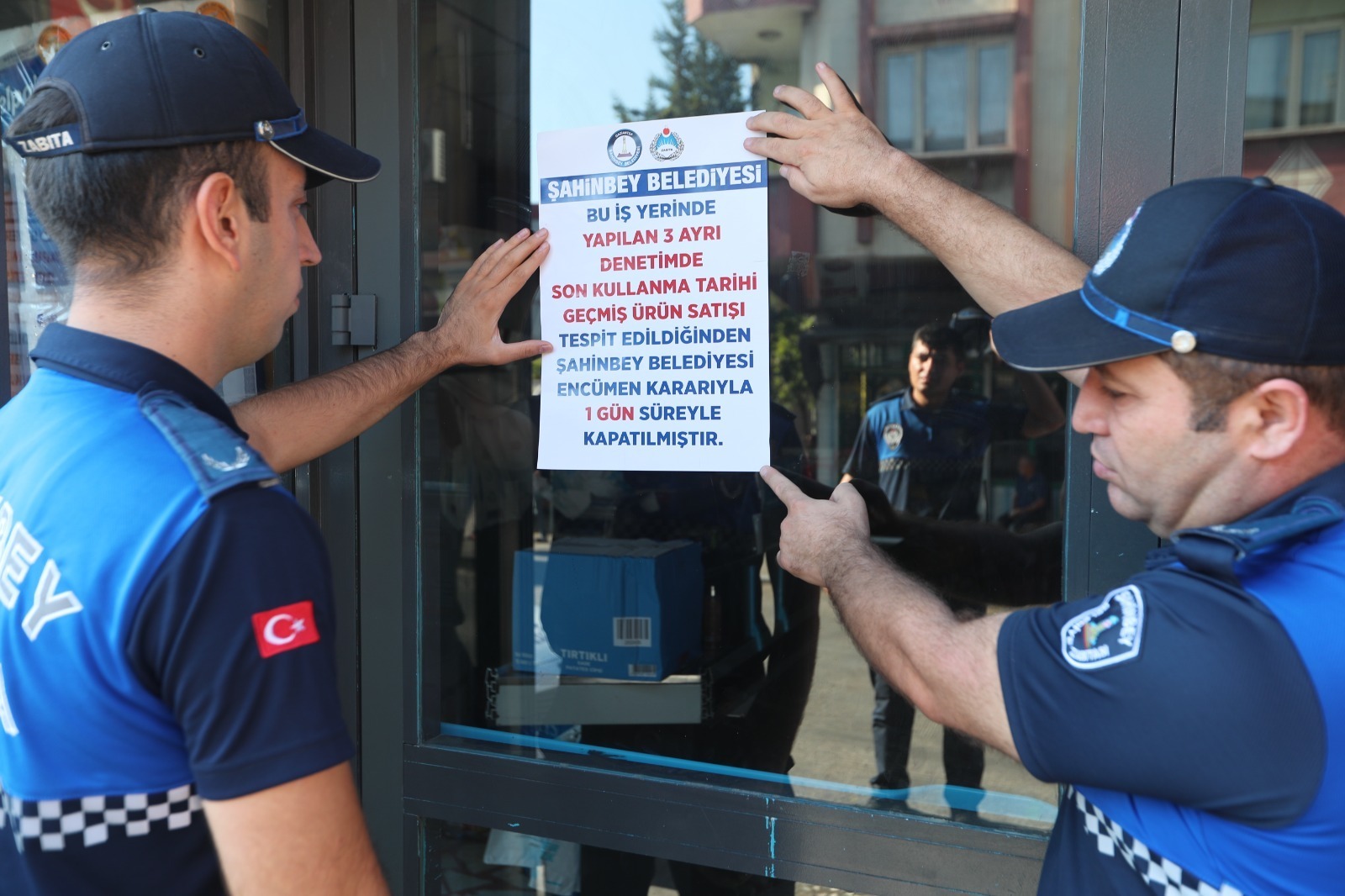 Belediyemiz Zincir Market ubesini Kapatt