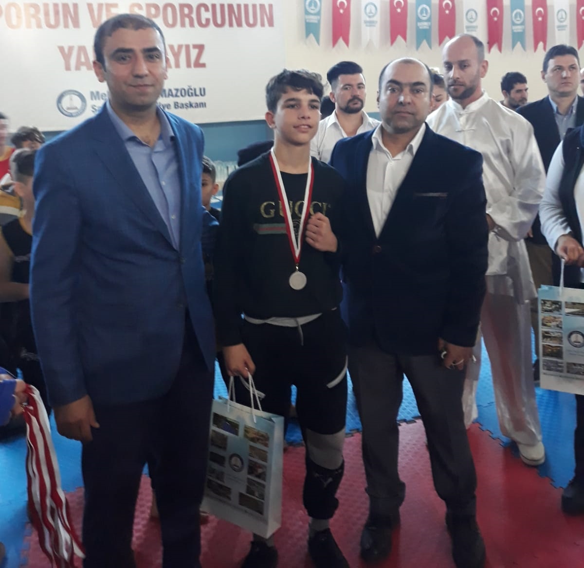 ahinbeyde Wushu Rzgar
