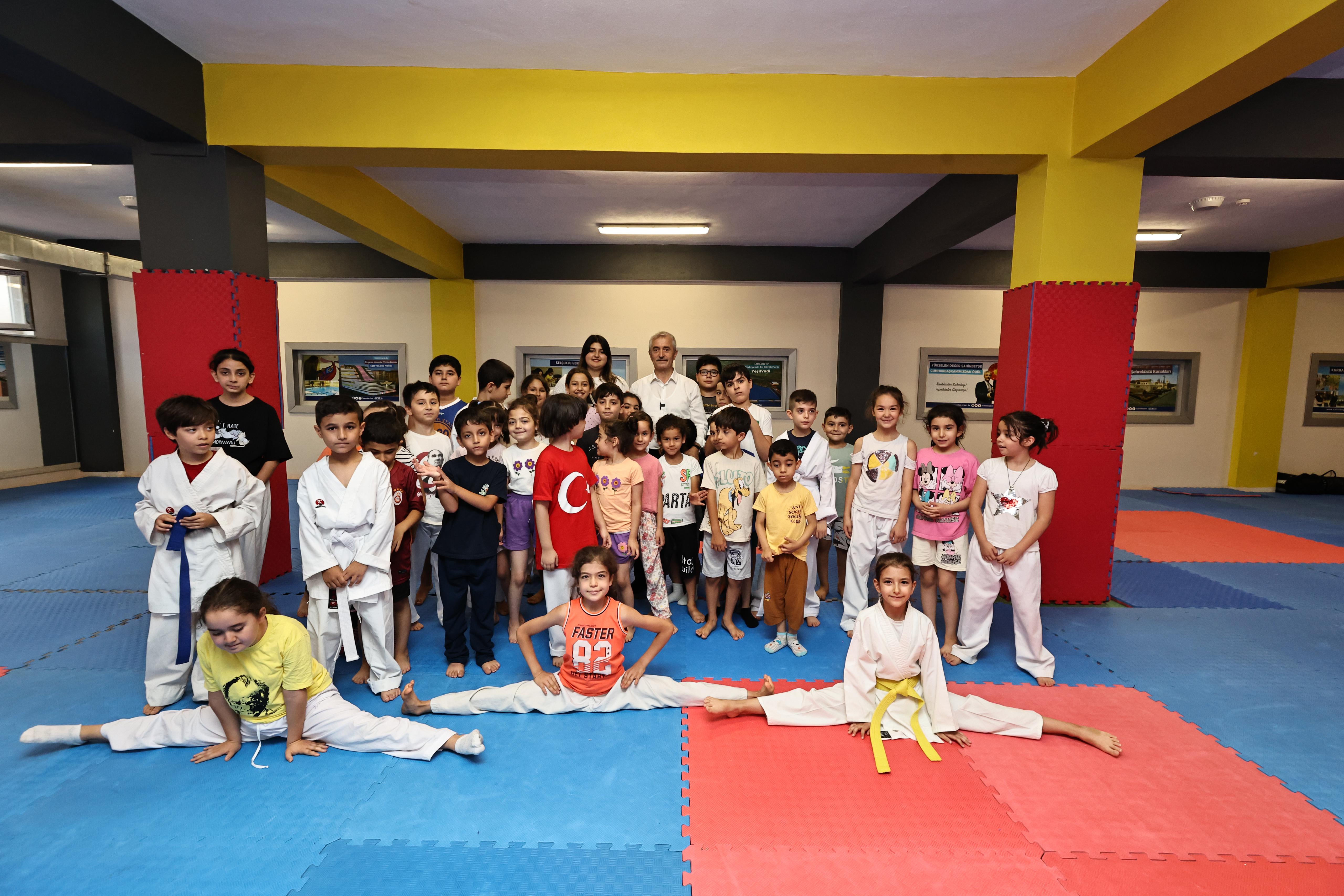 Bakanmz "Genlerimiz En Az Bir Branta Spor Yapmal"