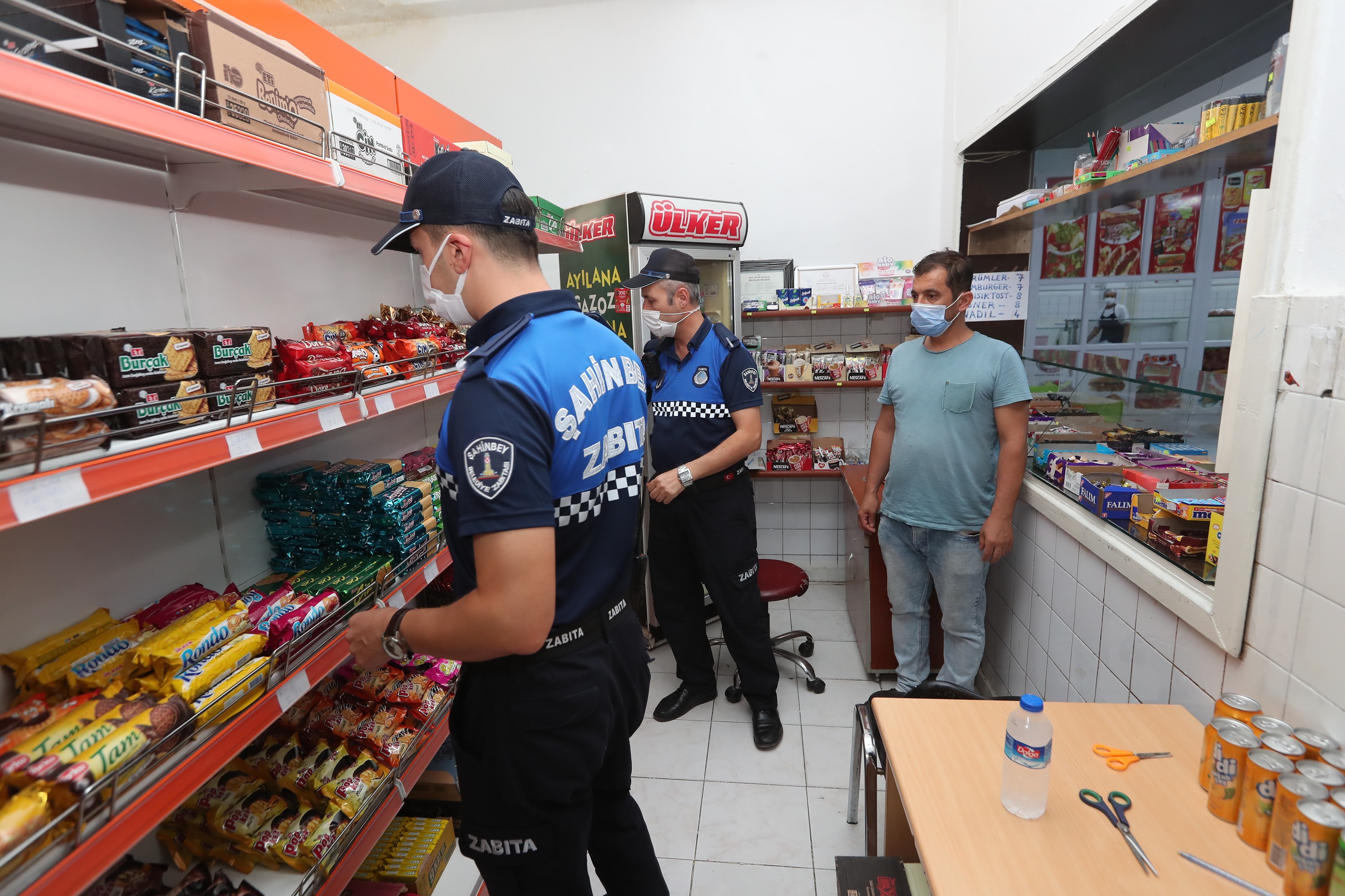 Belediyemiz Zabta Ekipleri Okul Kantinlerini Denetledi