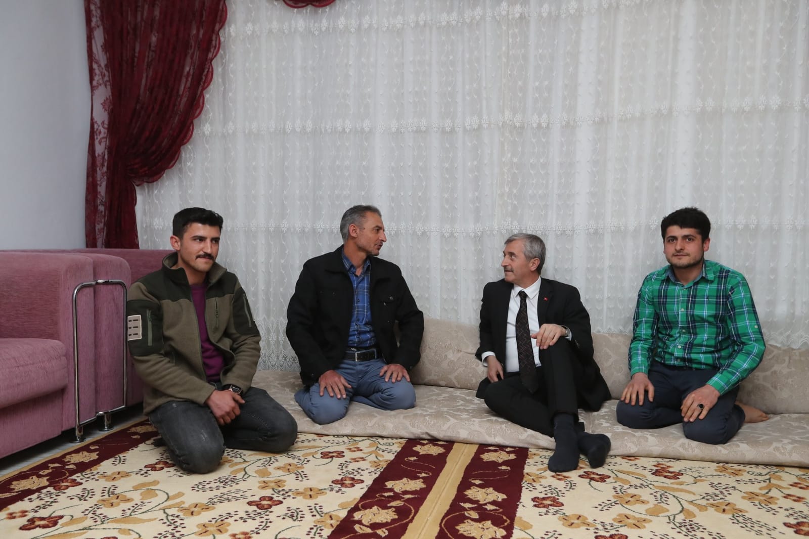 Bakanmz Ramazan Aynda Evlere Misafir Oluyor