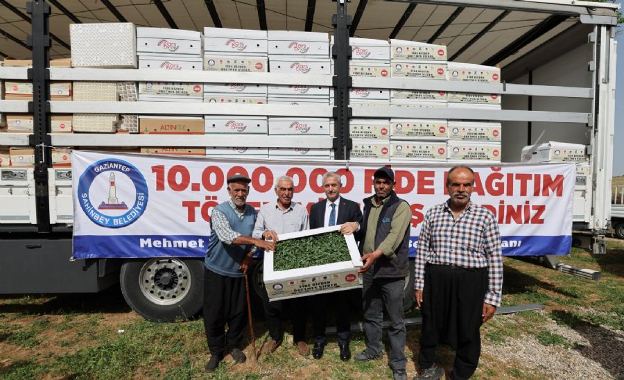 Çiftçilerimize Sebze ve Meyve Fidesi Desteği