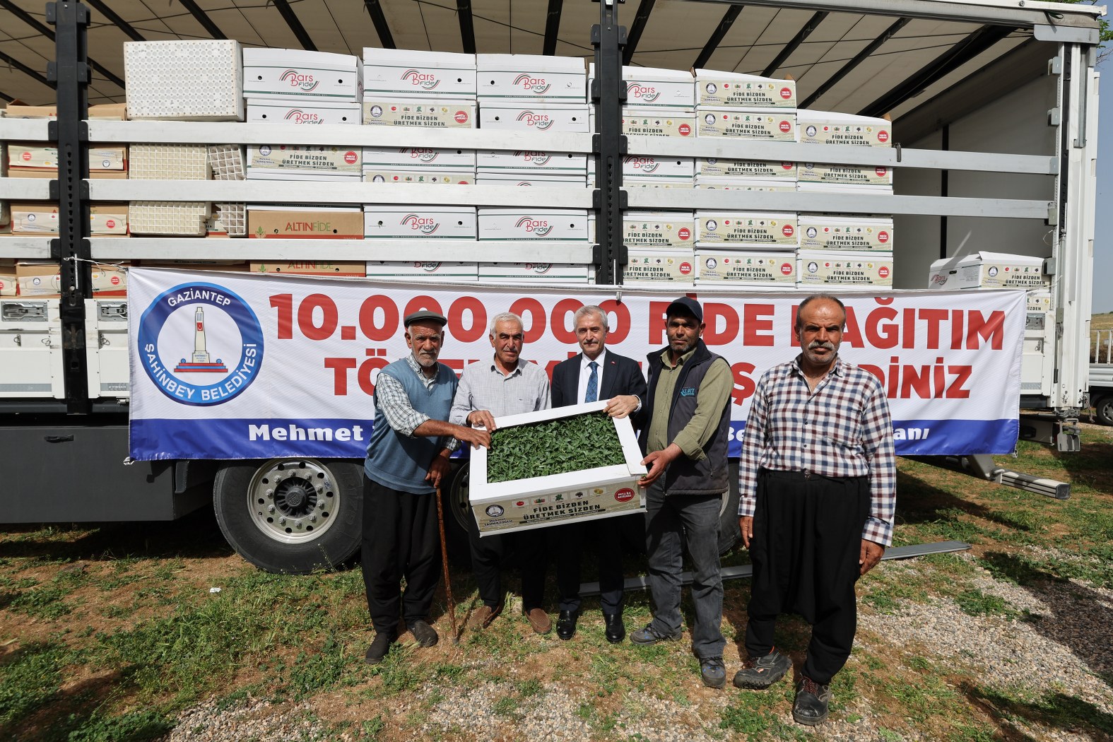 iftilerimize Sebze ve Meyve Fidesi Destei
