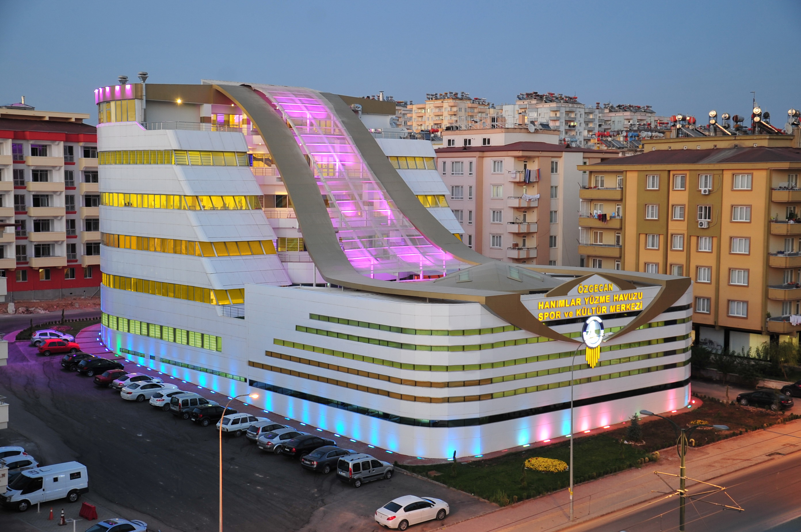 zgecan Yzme Havuzu, Spor ve Kltr Merkezi