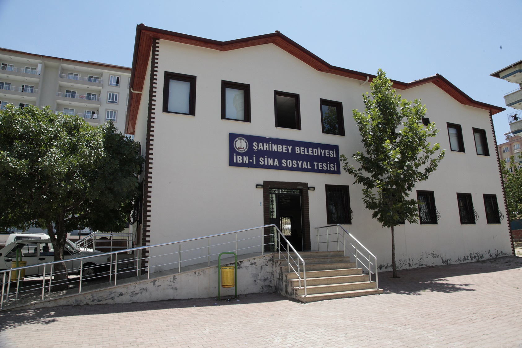 bn-i Sina Taziye Evi