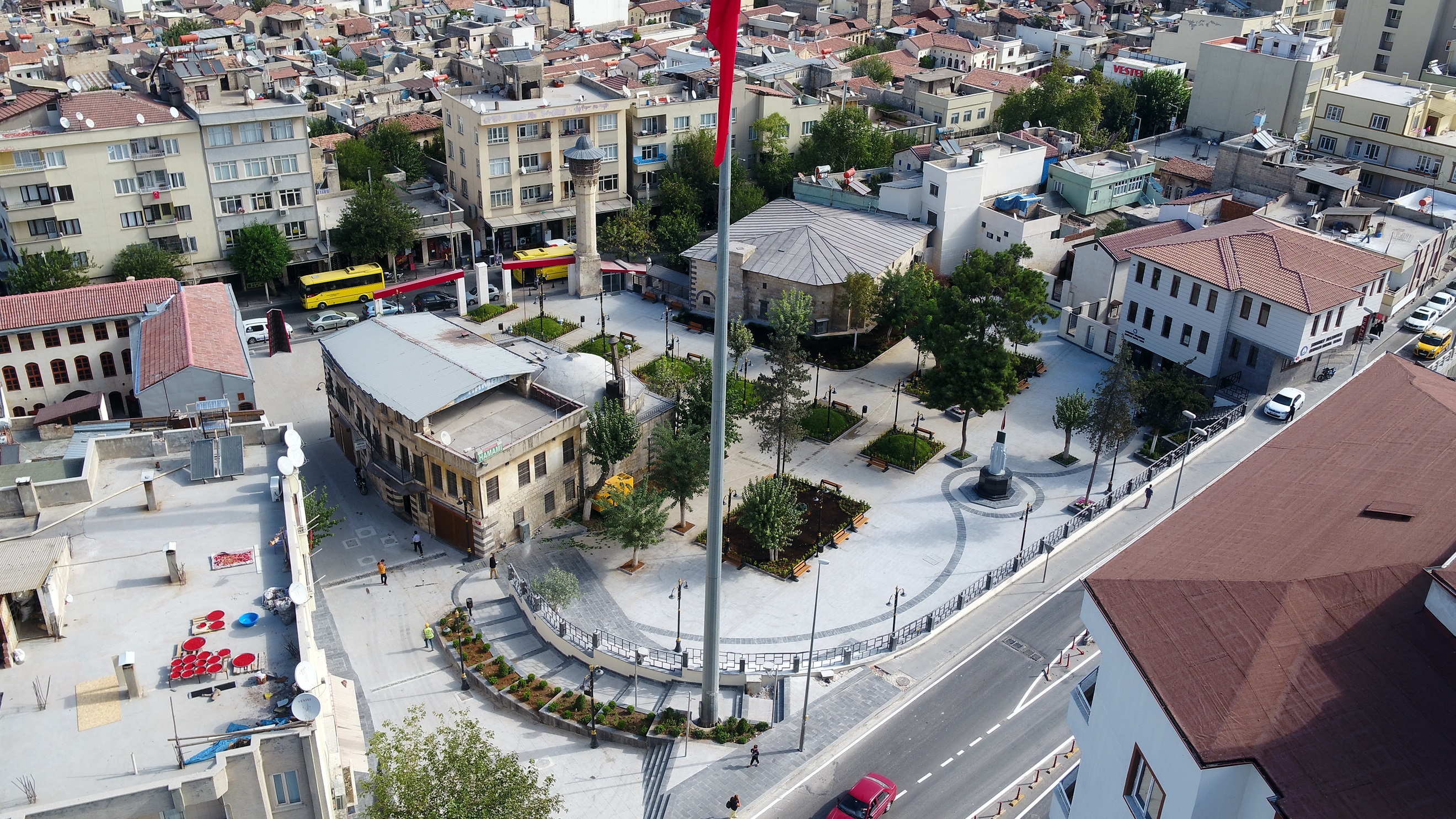 Şehitler Meydanı