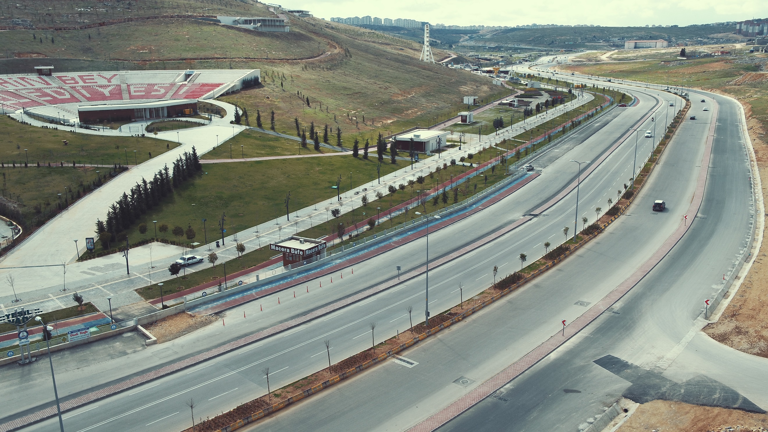 12 Km Uzunluunda 12 eritli Yol almas