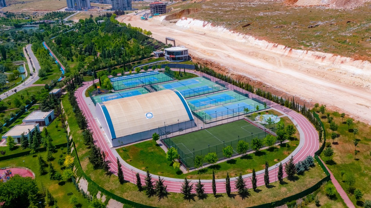Yeilvadi Tenis Kortu